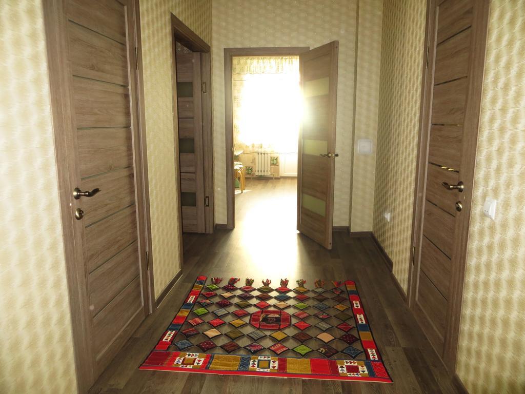 Maximus Apartament Biskek Kültér fotó