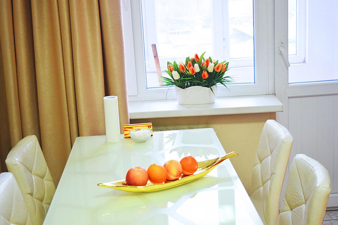 Maximus Apartament Biskek Kültér fotó